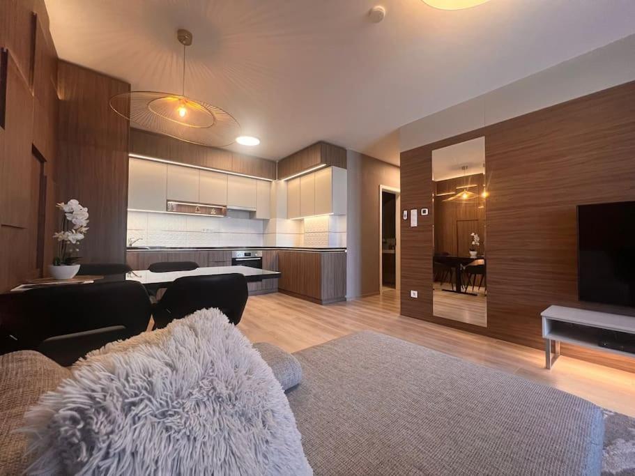 Karzo Lk 206 Apartamento